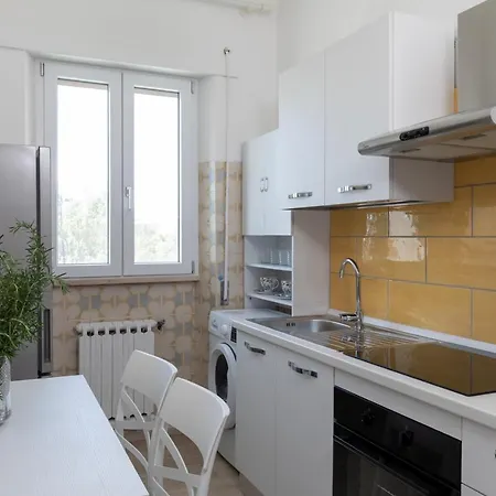 Appartement 2-bedroom *